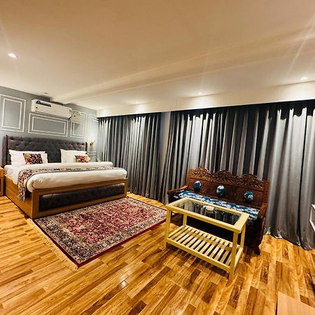 Srīnagar De Elaaf The Luxury Stay מראה חיצוני תמונה