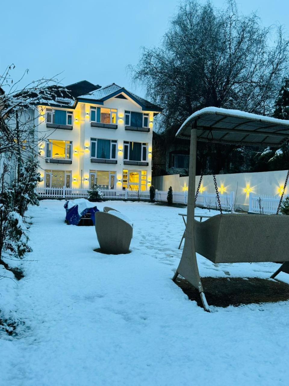 Srīnagar De Elaaf The Luxury Stay מראה חיצוני תמונה