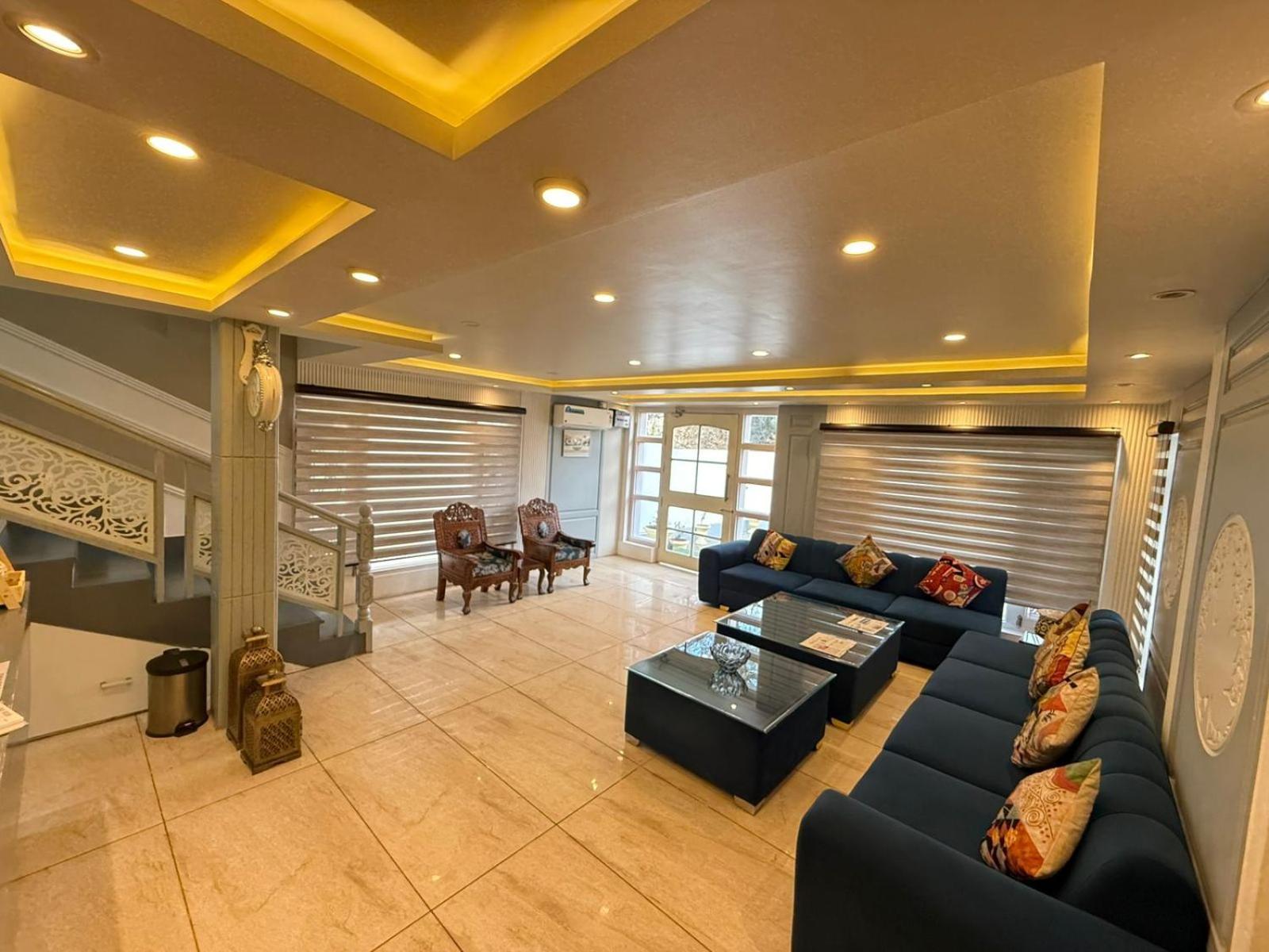 Srīnagar De Elaaf The Luxury Stay מראה חיצוני תמונה